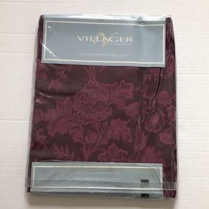 VILLAGER Liz Claiborne Rectangle Maroon Damask Tablecloth 52x70in